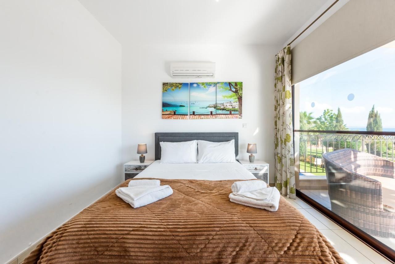 Sea Front Oceanus H2 By Ezoria Villas ไอยานาปา ภายนอก รูปภาพ